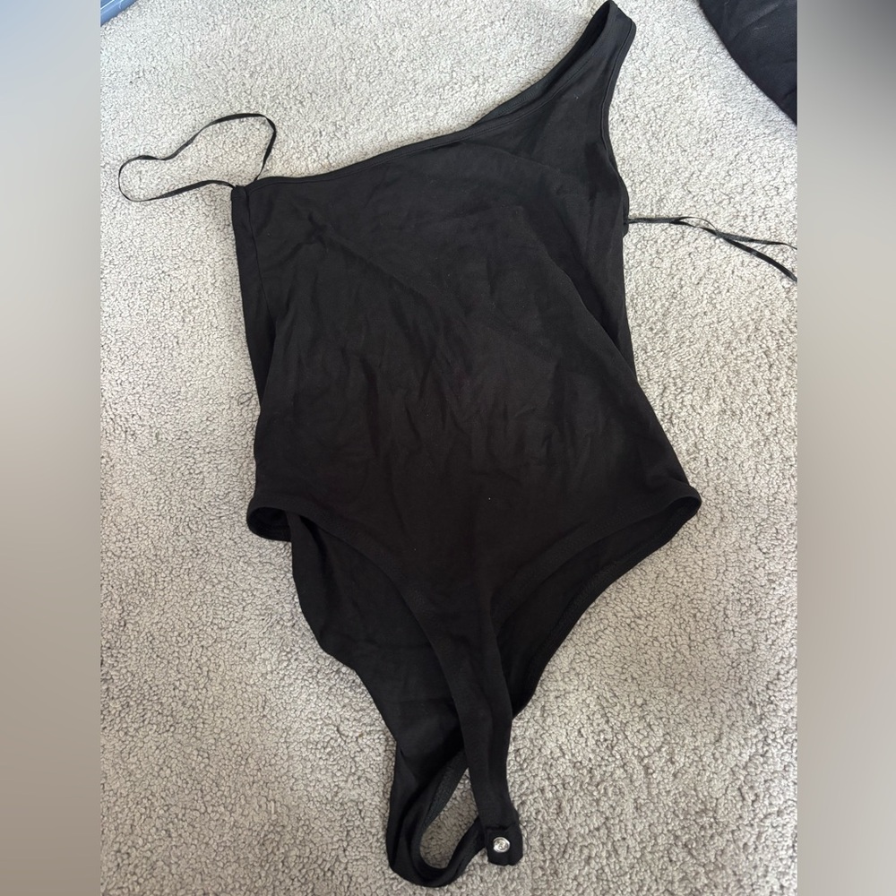 Primark Black women’s small one shoulder Bodysuit